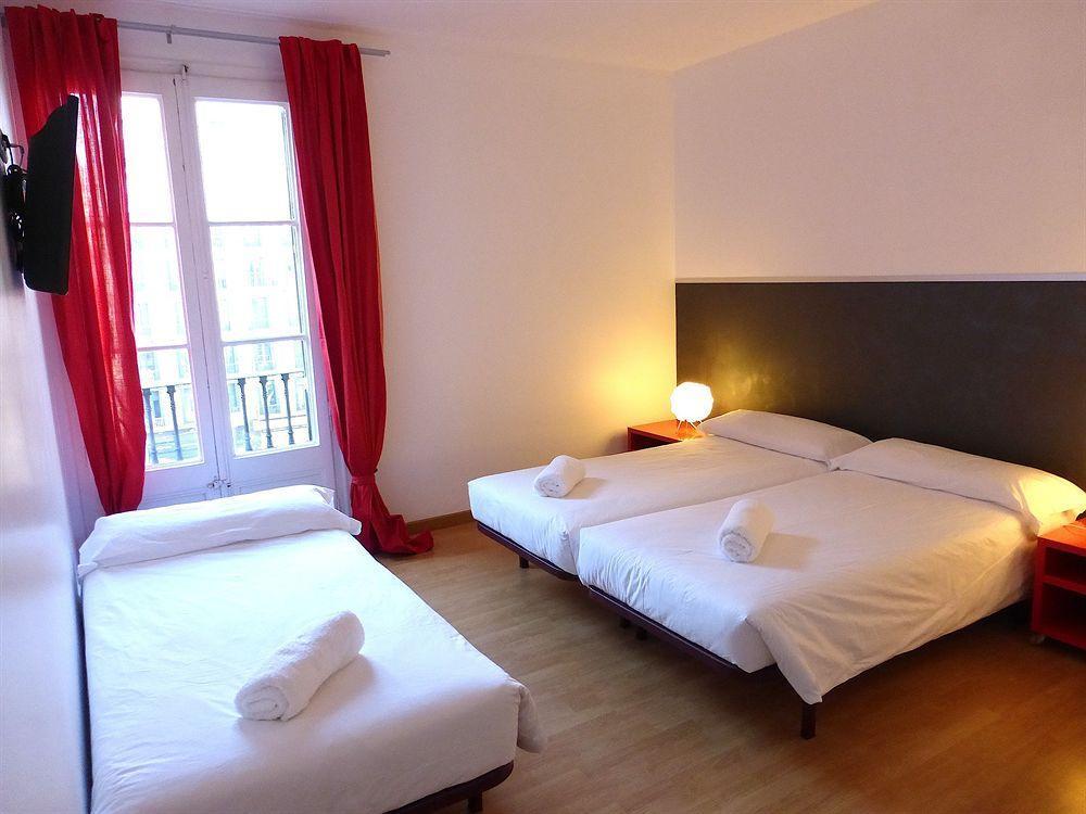 Super Balmes Guest House Barcelona Eksteriør bilde